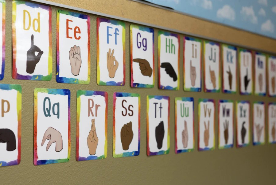 ASL signage at Belén Public Library.